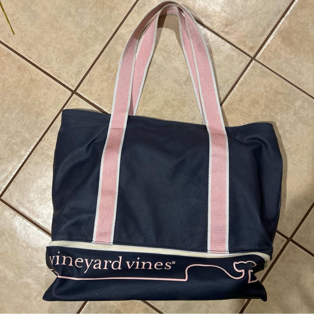 Vineyard Vines for Target Whale Line Beach Picnic Bag large Tote navy Blue pink - Picture 2 of 11